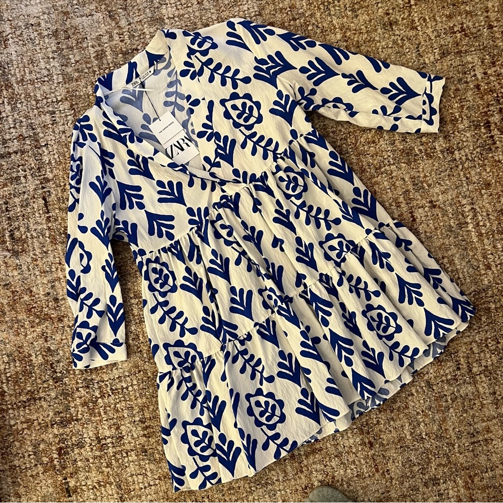 Beautiful NWT Mediterranean Zara Carrie Dress - L